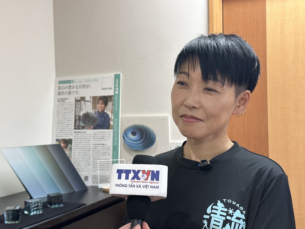 Sức hút của "Thành phố thủy tinh Toyama" - Ảnh 1. Sức hút của "Thành phố thủy tinh Toyama" - Ảnh 1.