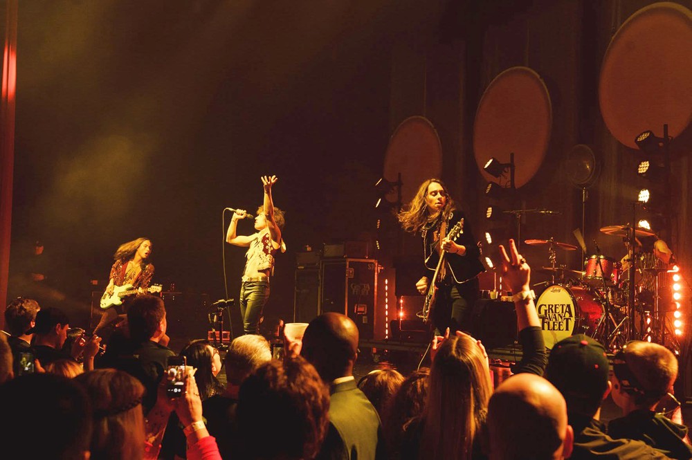 Album "Palace for the People": Greta Van Fleet "xây" cung điện cho người yêu rock - Ảnh 2. Album "Palace for the People": Greta Van Fleet "xây" cung điện cho người yêu rock - Ảnh 2.