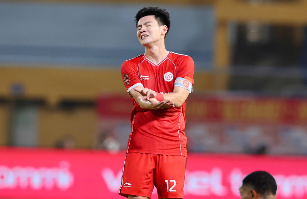 LPBank V-League 2026/27 sau 5 vòng đấu: Sức ép đến sớm - Ảnh 1. LPBank V-League 2026/27 sau 5 vòng đấu: Sức ép đến sớm - Ảnh 1.
