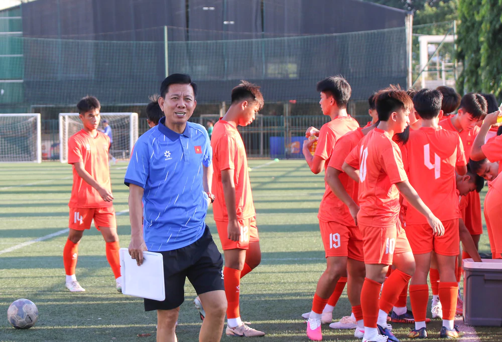 Trực tiếp bóng đá U15 Việt Nam vs U15 Iran 12h00 hôm nay, FIFA U15 World Cup 2026 - Ảnh 2. Trực tiếp bóng đá U15 Việt Nam vs U15 Iran 12h00 hôm nay, FIFA U15 World Cup 2026 - Ảnh 2.
