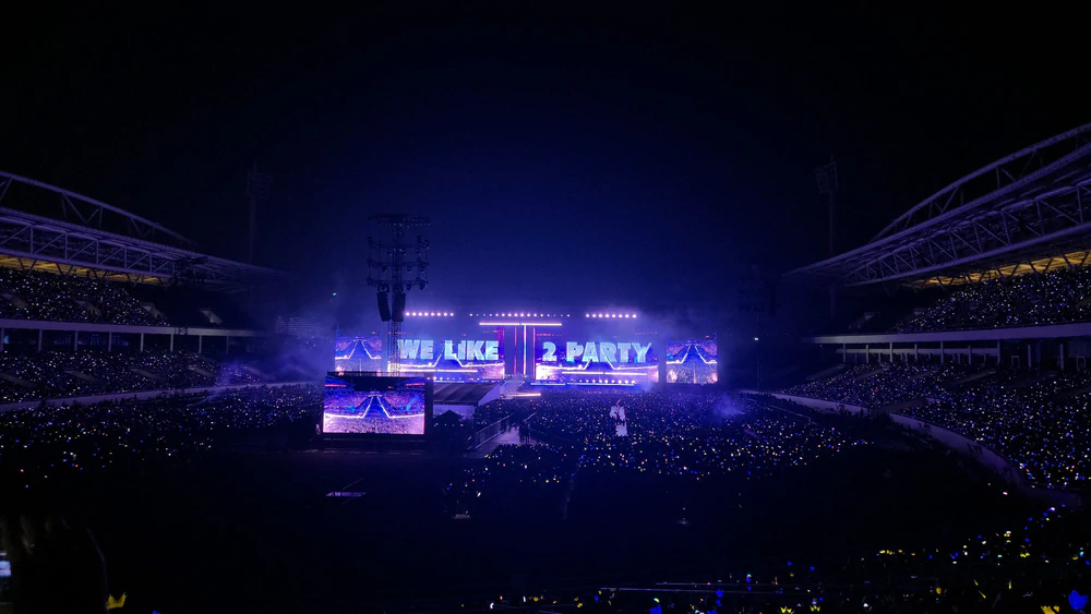 Concert Bigbang: Từ cơn sốt vé đến phép thử của công nghiệp văn hóa Hà Nội - Ảnh 3. Concert Bigbang: Từ cơn sốt vé đến phép thử của công nghiệp văn hóa Hà Nội - Ảnh 3.