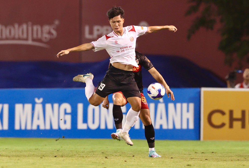 Bình luận: Sức trẻ của V-League - Ảnh 1. Bình luận: Sức trẻ của V-League - Ảnh 1.