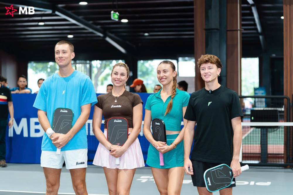 Nhà vô địch PPA Las Vegas cùng dàn sao pickleball thế giới hội ngộ tại MB SME CEO MEET 2026 - Ảnh 1.