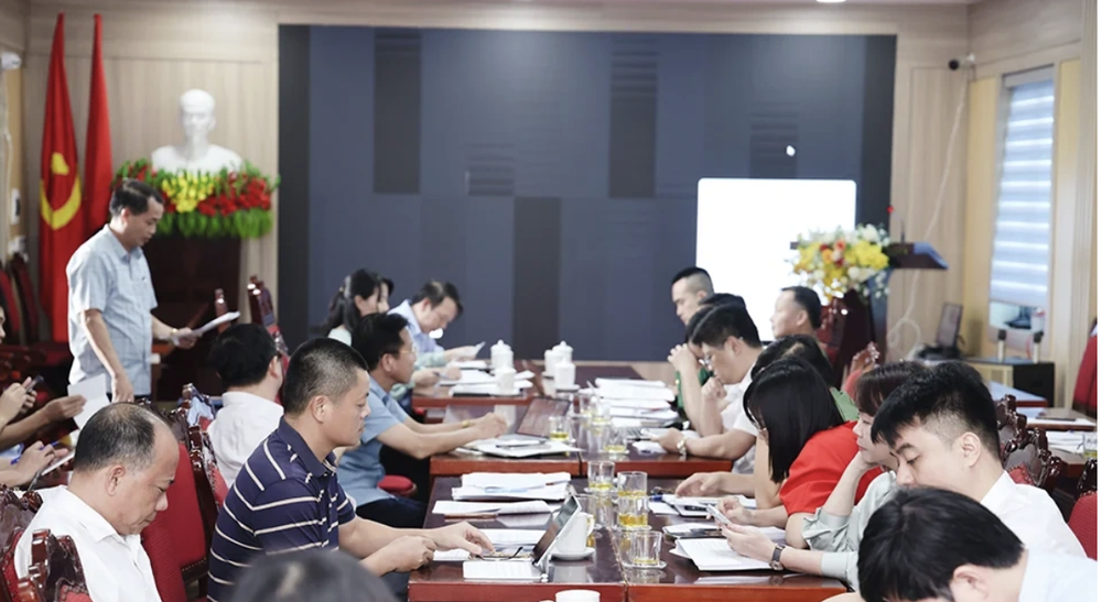 Chung kết Olympia năm thứ 26: Hai trường chuyên lần đầu có điểm cầu truyền hình - Ảnh 1. Chung kết Olympia năm thứ 26: Hai trường chuyên lần đầu có điểm cầu truyền hình - Ảnh 1.
