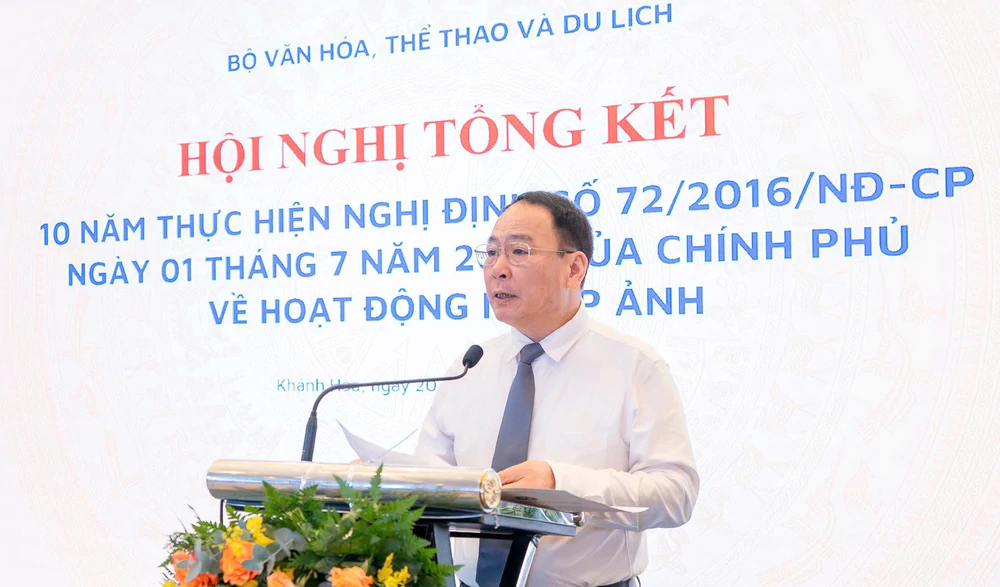 Tháo gỡ "nút thắt" bản quyền và AI trong nhiếp ảnh số - Ảnh 2. Tháo gỡ "nút thắt" bản quyền và AI trong nhiếp ảnh số - Ảnh 2.