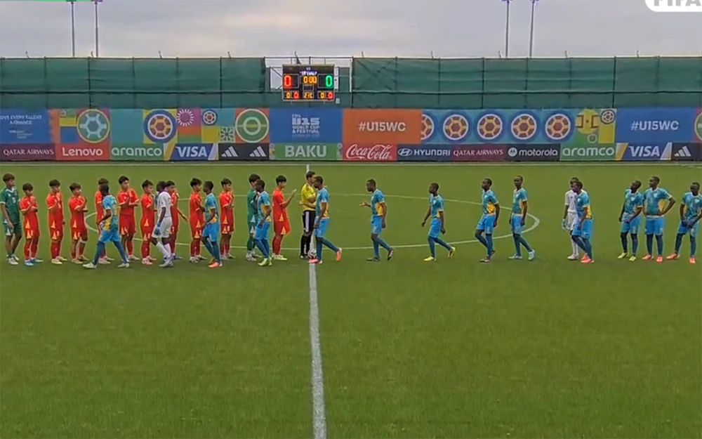 U15 Việt Nam thua ngược đáng tiếc U15 Rwanda dù dẫn trước 2 bàn - Ảnh 3.