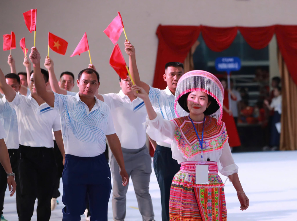 Lào Cai khai mạc Đại hội Thể dục thể thao tỉnh lần thứ I năm 2026, quy tụ 2.500 vận động viên tranh tài - Ảnh 6. Lào Cai khai mạc Đại hội Thể dục thể thao tỉnh lần thứ I năm 2026, quy tụ 2.500 vận động viên tranh tài - Ảnh 6.
