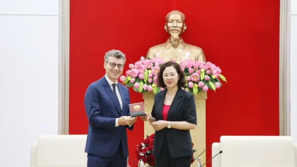 UNESCO đồng hành cùng Quảng Ninh trong chuyển đổi số và quản lý di sản - Ảnh 2.