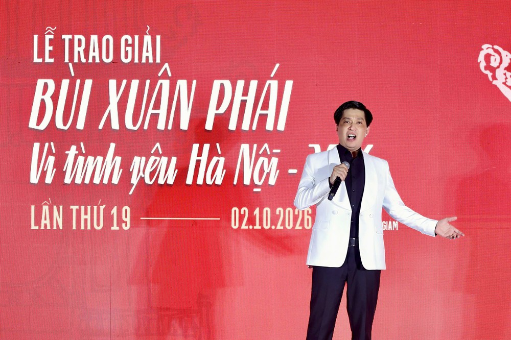 Ca sĩ Tuấn Anh Sao mai - Khi tình yêu Hà Nội cất thành tiếng hát - Ảnh 1. Ca sĩ Tuấn Anh Sao mai - Khi tình yêu Hà Nội cất thành tiếng hát - Ảnh 1.