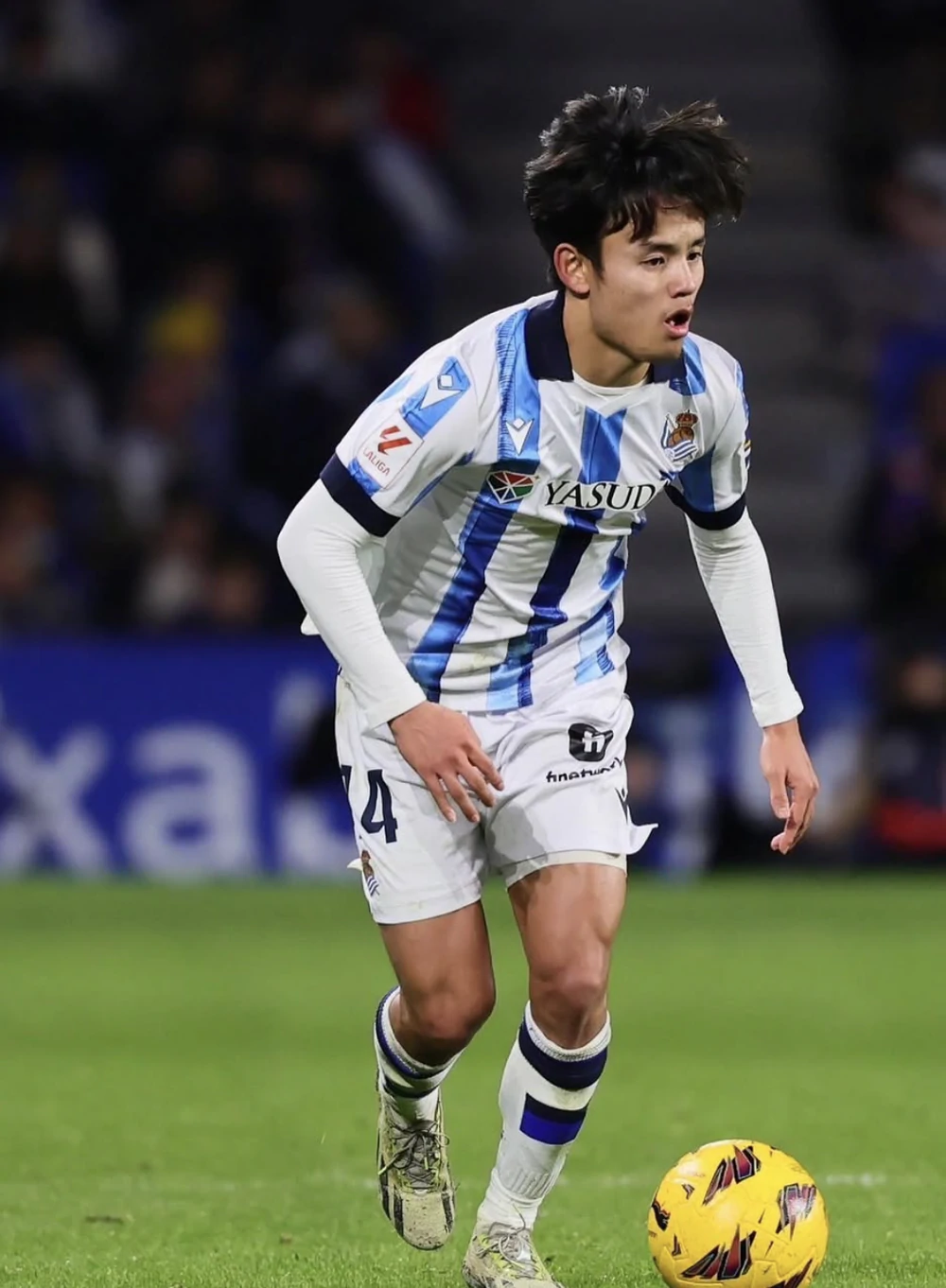 'Messi Nhật Bản' Takefusa Kubo thông báo kết hôn với nữ diễn viên, dư luận ngỡ ngàng - Ảnh 2. 'Messi Nhật Bản' Takefusa Kubo thông báo kết hôn với nữ diễn viên, dư luận ngỡ ngàng - Ảnh 2.