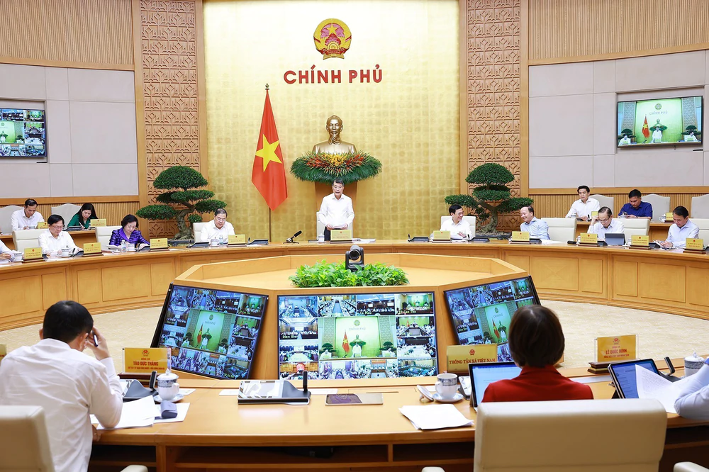 Hội nghị Chính phủ với địa phương: Cam kết tăng tốc quý IV, phấn đấu hoàn thành mục tiêu tăng trưởng năm 2026 - Ảnh 1. Hội nghị Chính phủ với địa phương: Cam kết tăng tốc quý IV, phấn đấu hoàn thành mục tiêu tăng trưởng năm 2026 - Ảnh 1.