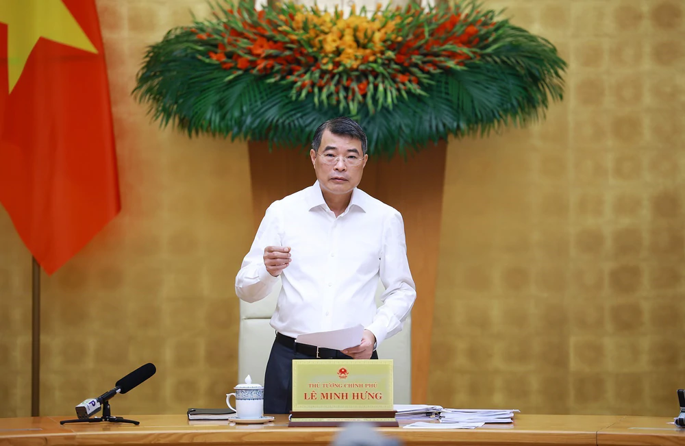 Hội nghị Chính phủ với địa phương: Cam kết tăng tốc quý IV, phấn đấu hoàn thành mục tiêu tăng trưởng năm 2026 - Ảnh 2. Hội nghị Chính phủ với địa phương: Cam kết tăng tốc quý IV, phấn đấu hoàn thành mục tiêu tăng trưởng năm 2026 - Ảnh 2.