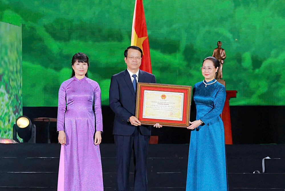 Tri thức trồng và chế biến chè Thái Nguyên trở thành Di sản văn hóa phi vật thể quốc gia - Ảnh 2.