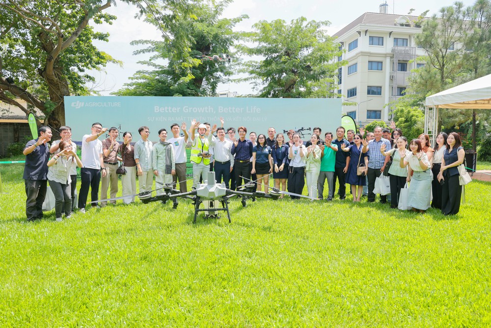 Trình làng T55 - Nâng tầm máy bay không người lái nông nghiệp tại Việt Nam - Ảnh 1.