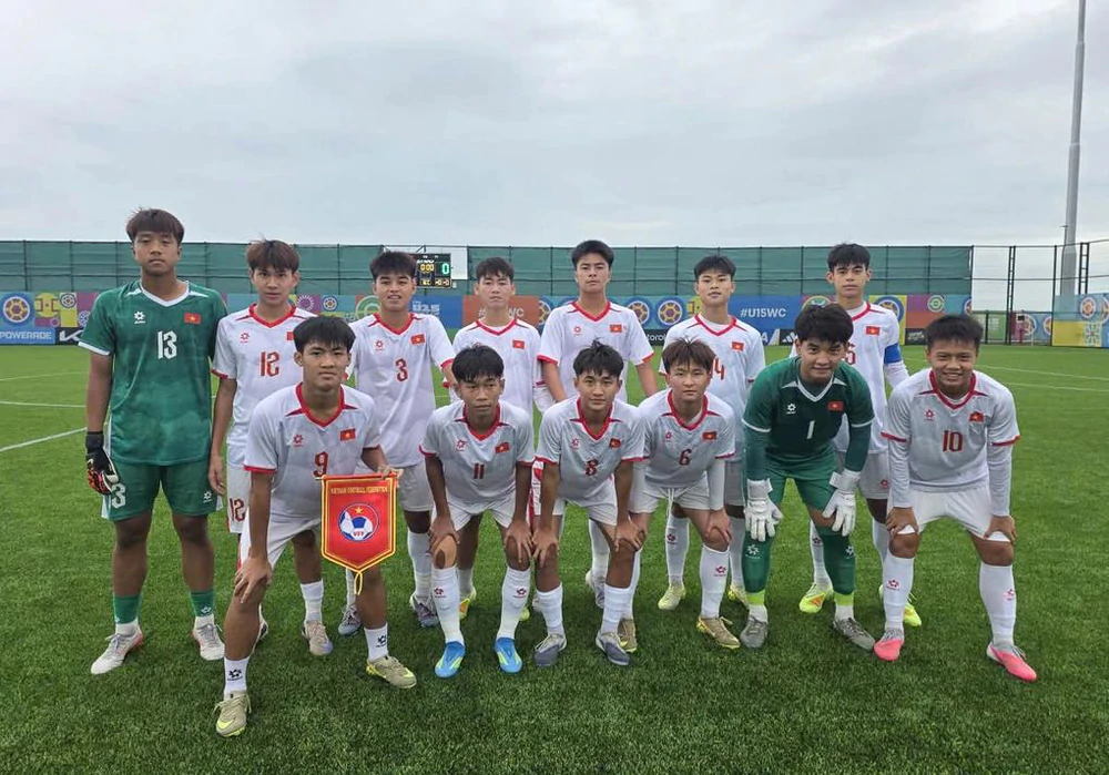 U15 Việt Nam vs U15 Hungary 2-3: Chung cuộc xếp hạng 82 tại U15 World Cup 2026 - Ảnh 1.