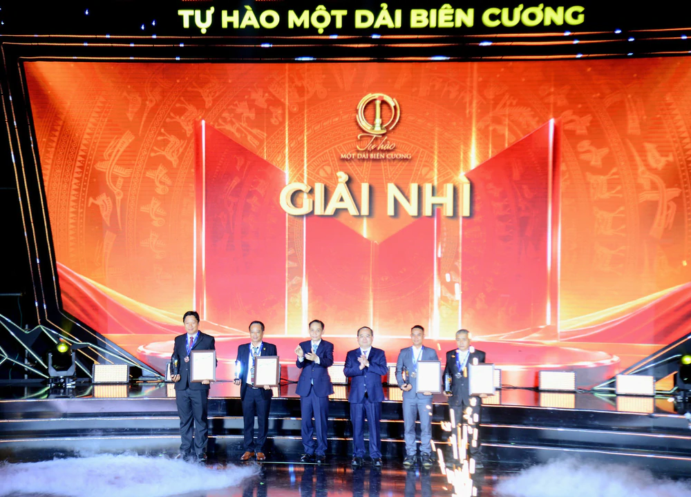 Tôn vinh giá trị văn hóa, khẳng định chủ quyền biên giới quốc gia - Ảnh 5. Tôn vinh giá trị văn hóa, khẳng định chủ quyền biên giới quốc gia - Ảnh 5.
