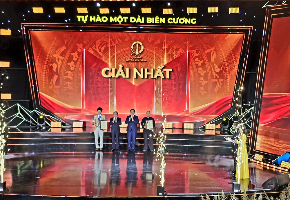 Tôn vinh giá trị văn hóa, khẳng định chủ quyền biên giới quốc gia - Ảnh 4. Tôn vinh giá trị văn hóa, khẳng định chủ quyền biên giới quốc gia - Ảnh 4.