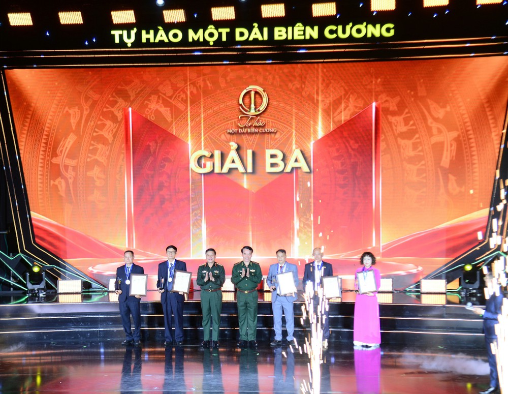 Tôn vinh giá trị văn hóa, khẳng định chủ quyền biên giới quốc gia - Ảnh 6. Tôn vinh giá trị văn hóa, khẳng định chủ quyền biên giới quốc gia - Ảnh 6.