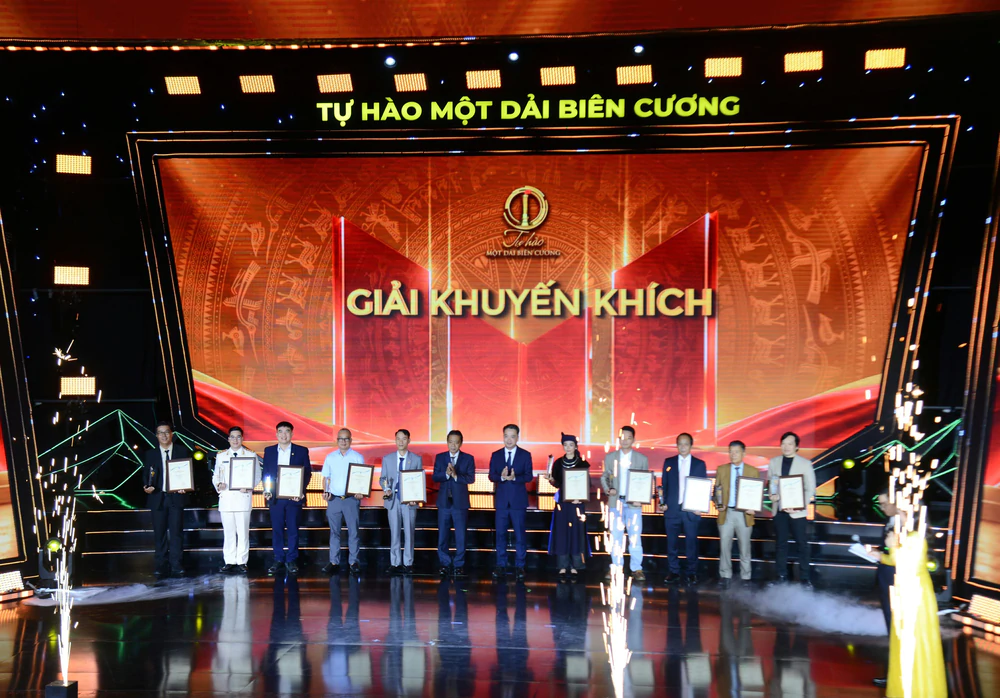 Tôn vinh giá trị văn hóa, khẳng định chủ quyền biên giới quốc gia - Ảnh 7. Tôn vinh giá trị văn hóa, khẳng định chủ quyền biên giới quốc gia - Ảnh 7.