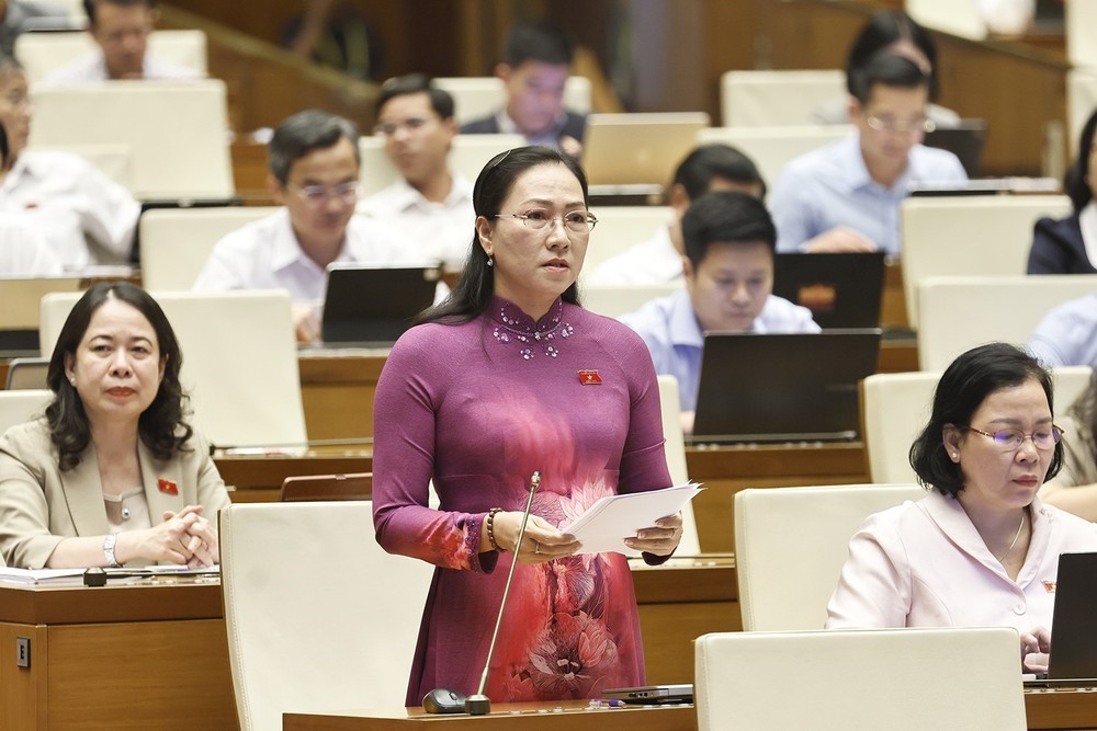 Kỳ họp thứ 2, Quốc hội khóa XVI: Phân cấp, phân quyền gắn liền với bảo đảm nguồn lực cải cách chính sách tiền lương - Ảnh 3. Kỳ họp thứ 2, Quốc hội khóa XVI: Phân cấp, phân quyền gắn liền với bảo đảm nguồn lực cải cách chính sách tiền lương - Ảnh 3.