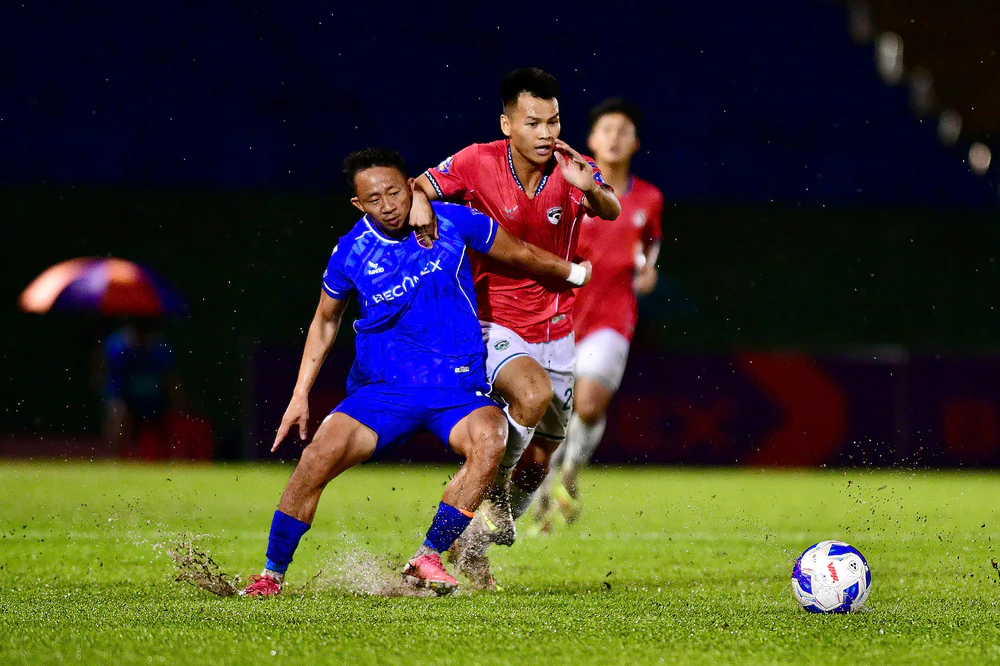 Giải hạng Nhất cực căng, suất lên V-League không đơn giản  - Ảnh 1.