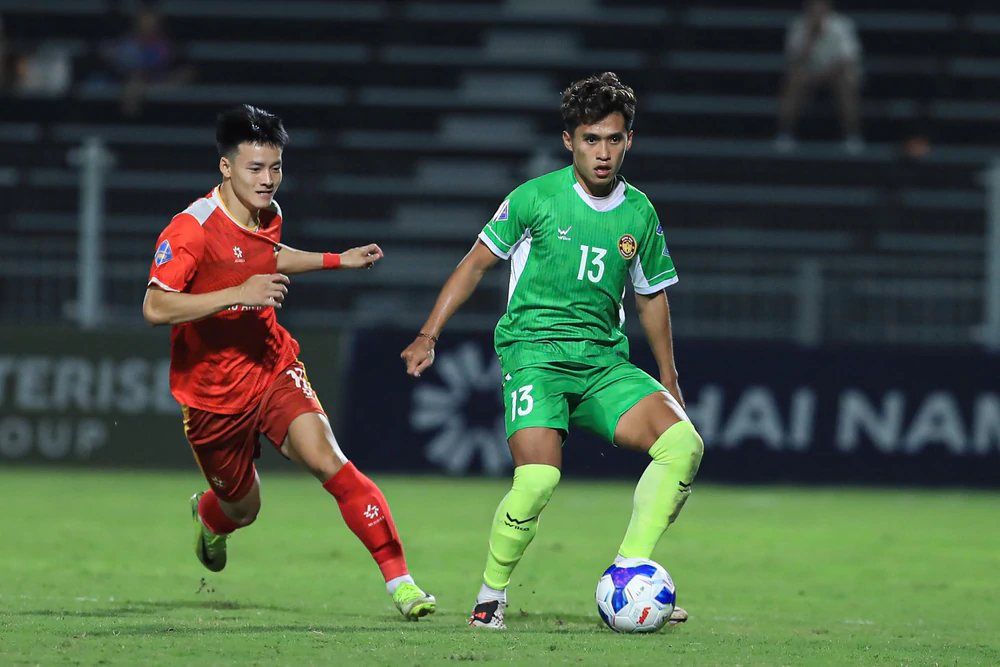 Giải hạng Nhất cực căng, suất lên V-League không đơn giản  - Ảnh 2.