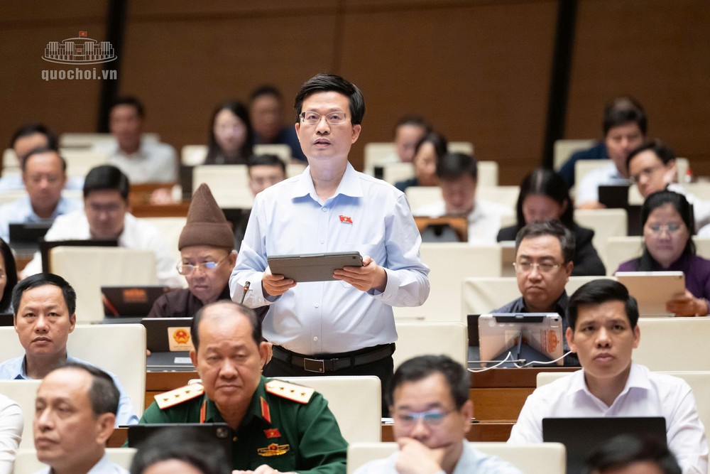 Phát triển công nghiệp văn hóa từ thị trường phim ngắn được Đại biểu Quốc hội thảo luận trên nghị trường - Ảnh 1.