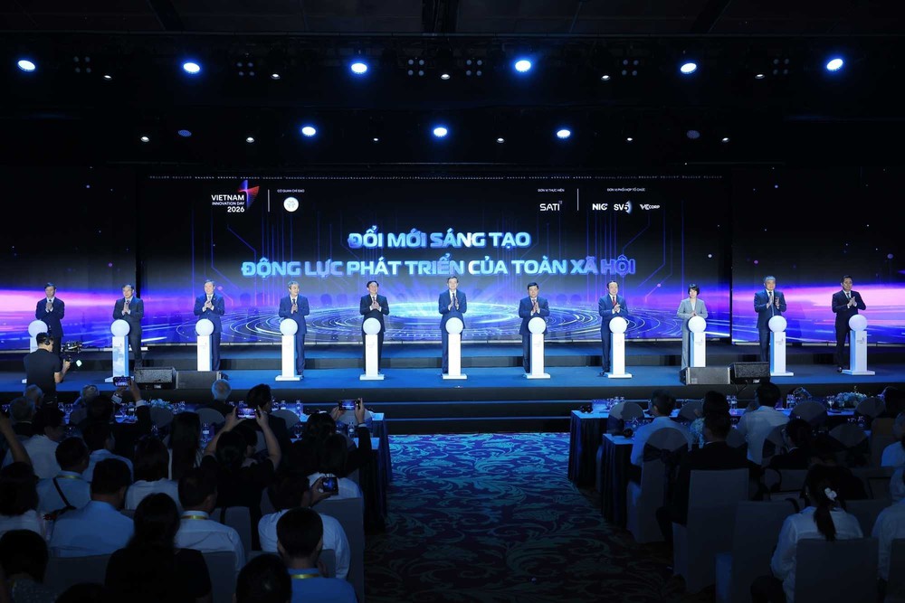 Phó Thủ tướng Hồ Quốc Dũng: Doanh nghiệp phải được đặt ở vị trí trung tâm của đổi mới sáng tạo - Ảnh 1. Phó Thủ tướng Hồ Quốc Dũng: Doanh nghiệp phải được đặt ở vị trí trung tâm của đổi mới sáng tạo - Ảnh 1.