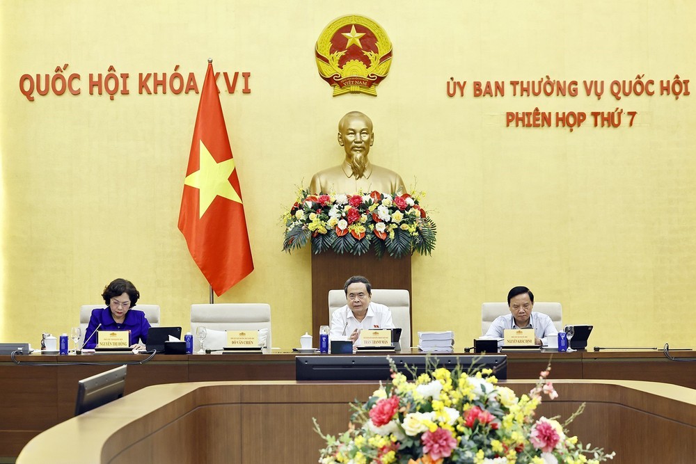 Tháo gỡ điểm nghẽn, khơi thông nguồn lực từ hoàn thiện thể chế - Ảnh 2. Tháo gỡ điểm nghẽn, khơi thông nguồn lực từ hoàn thiện thể chế - Ảnh 2.