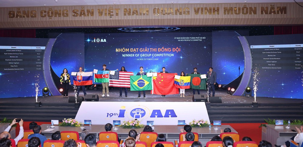 Việt Nam xuất sắc giành 6 Huy chương Vàng, 4 Huy chương Bạc tại IOAA 2026 - Ảnh 4. Việt Nam xuất sắc giành 6 Huy chương Vàng, 4 Huy chương Bạc tại IOAA 2026 - Ảnh 4.