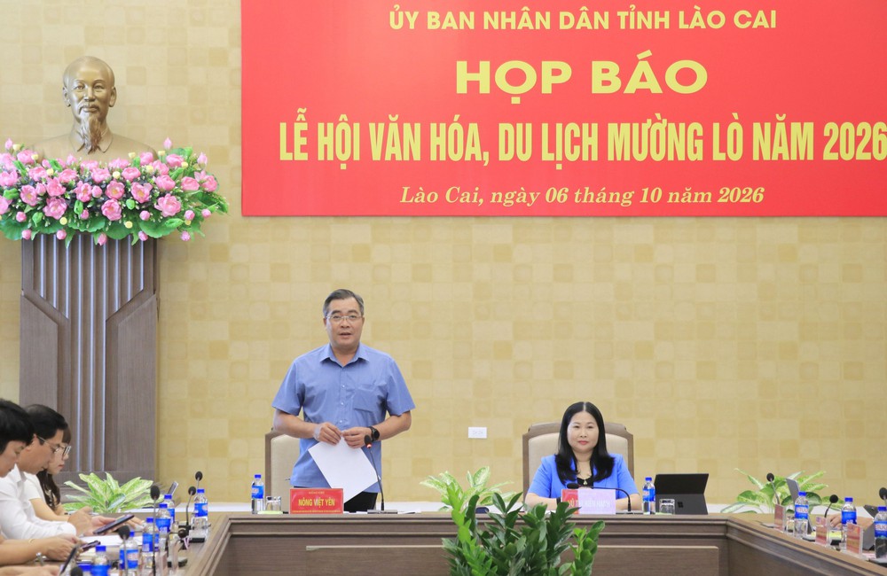 Mường Lò mở hội, biểu diễn màn đại xòe - Ảnh 1. Mường Lò mở hội, biểu diễn màn đại xòe - Ảnh 1.