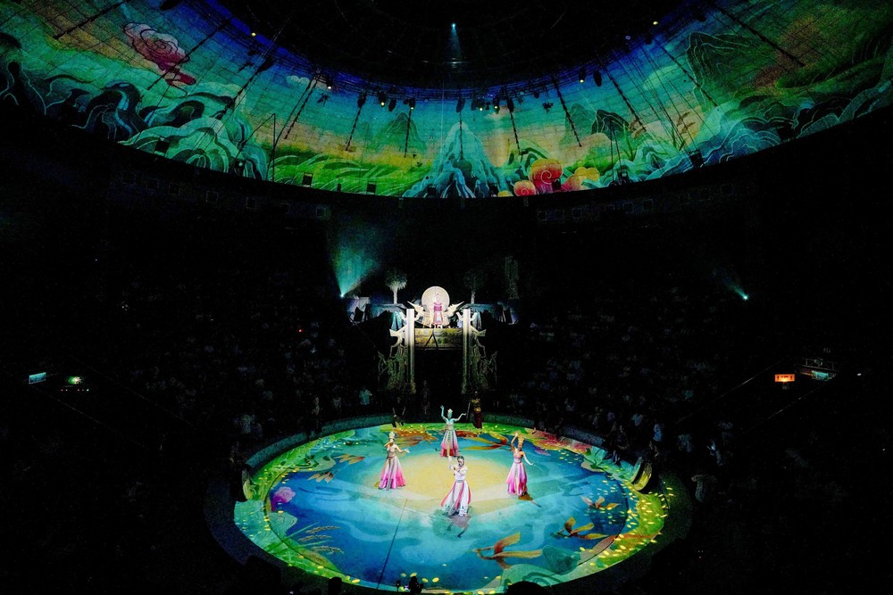 Công nghệ 3D Mapping thăng hoa cùng vở xiếc "Sơn Thần Thủy Quái" - Ảnh 9.
