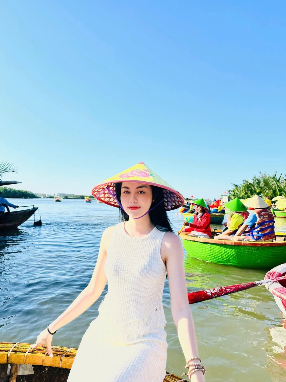 Đại sứ Du lịch Quảng Trị 2021 trình báo bị xúc phạm trên mạng xã hội - Ảnh 1.