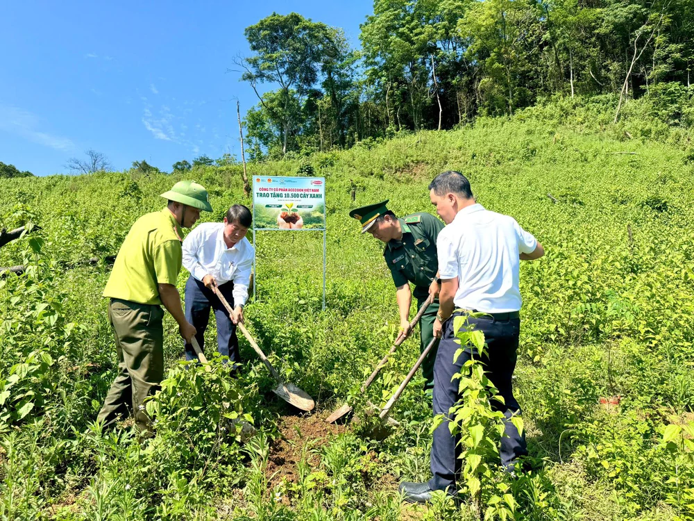 Hành trình lan tỏa "Happy Society" của Acecook Việt Nam: Từ môi trường đến cộng đồng - Ảnh 1. Hành trình lan tỏa "Happy Society" của Acecook Việt Nam: Từ môi trường đến cộng đồng - Ảnh 1.
