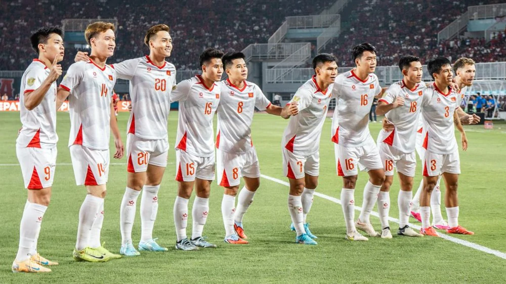 Chuyên gia Indonesia lấy trận thua 0-3 trước ĐT Việt Nam để chỉ ra vấn đề của đội nhà - Ảnh 1. Chuyên gia Indonesia lấy trận thua 0-3 trước ĐT Việt Nam để chỉ ra vấn đề của đội nhà - Ảnh 1.