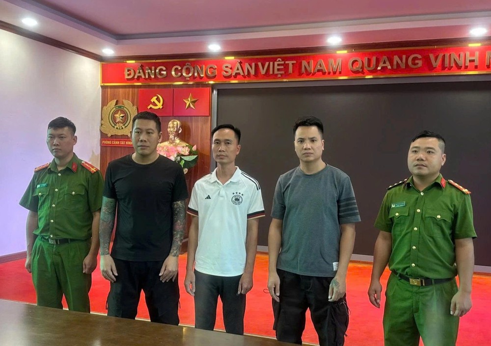 Khởi tố, bắt tạm giam nhóm đối tượng sản xuất, đăng tải video bạo lực - Ảnh 1. Khởi tố, bắt tạm giam nhóm đối tượng sản xuất, đăng tải video bạo lực - Ảnh 1.