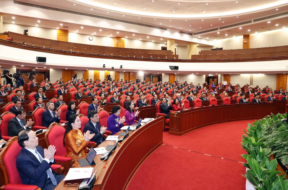 Thông cáo báo chí về ngày làm việc thứ ba Hội nghị lần thứ tư Ban Chấp hành Trung ương Đảng khoá XIV - Ảnh 1.
