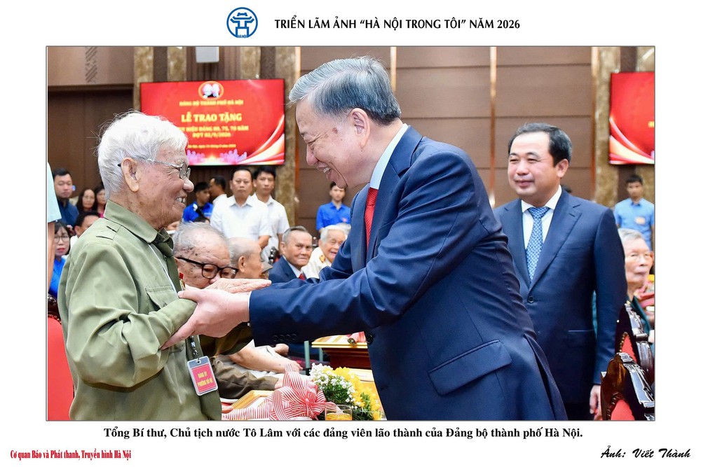 Những dấu ấn Hà Nội qua triển lãm ảnh "Hà Nội trong tôi" - Ảnh 1. Những dấu ấn Hà Nội qua triển lãm ảnh "Hà Nội trong tôi" - Ảnh 1.