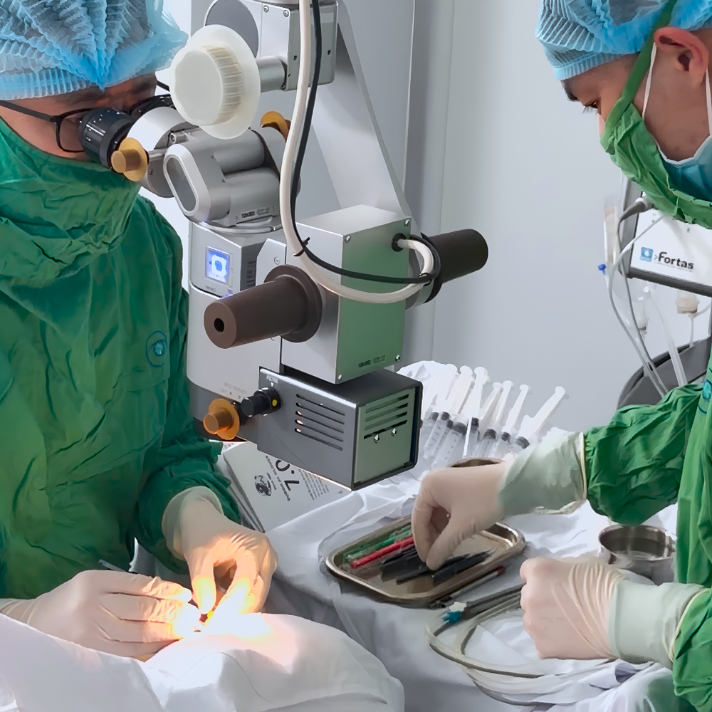 Cụ bà 101 tuổi tìm lại ánh sáng sau nhiều năm sống chung với đục thể thủy tinh - Ảnh 1. Cụ bà 101 tuổi tìm lại ánh sáng sau nhiều năm sống chung với đục thể thủy tinh - Ảnh 1.