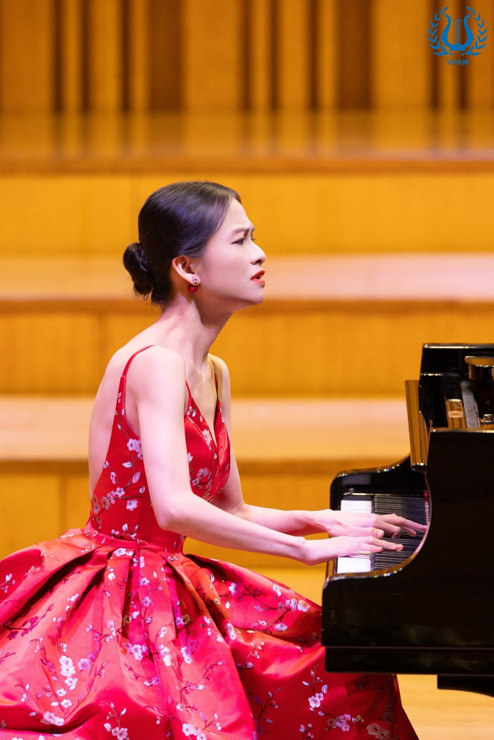 Nghệ sĩ piano Trần Lê Bảo Quyên: Đi chậm để giữ lửa nghệ thuật - Ảnh 1. Nghệ sĩ piano Trần Lê Bảo Quyên: Đi chậm để giữ lửa nghệ thuật - Ảnh 1.
