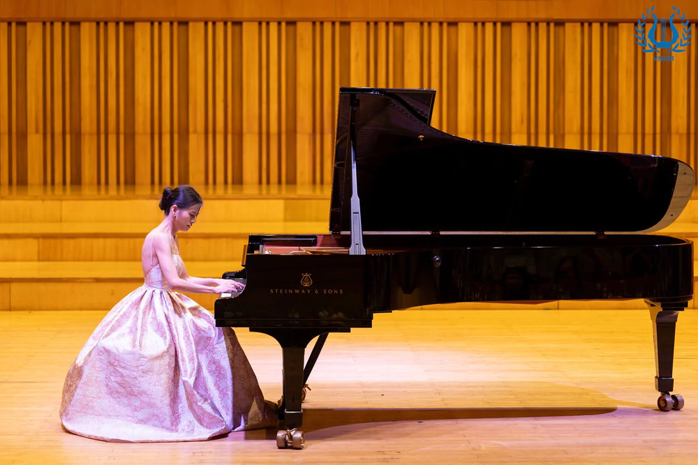 Nghệ sĩ piano Trần Lê Bảo Quyên: Đi chậm để giữ lửa nghệ thuật - Ảnh 2. Nghệ sĩ piano Trần Lê Bảo Quyên: Đi chậm để giữ lửa nghệ thuật - Ảnh 2.