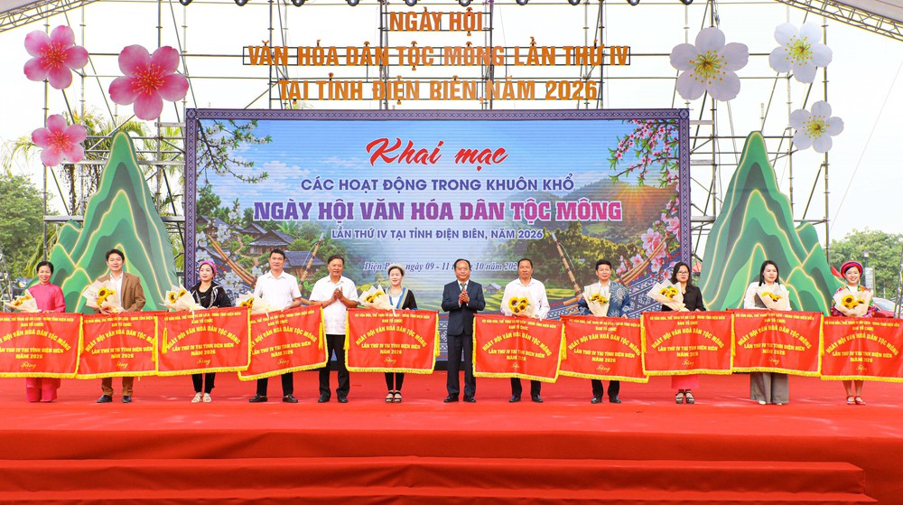 Nhiều hoạt động hấp dẫn tại Ngày hội văn hóa dân tộc Mông - Ảnh 2. Nhiều hoạt động hấp dẫn tại Ngày hội văn hóa dân tộc Mông - Ảnh 2.