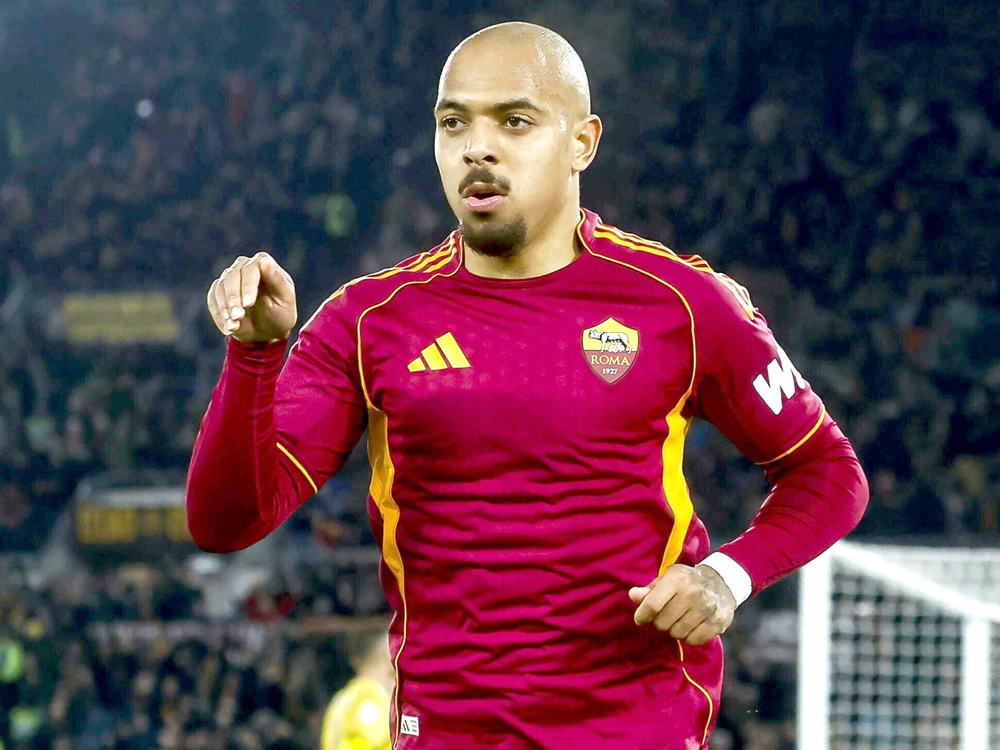 Roma - Cagliari 2-0: Cuối cùng, Roma đã có một chân sút? - Ảnh 1.