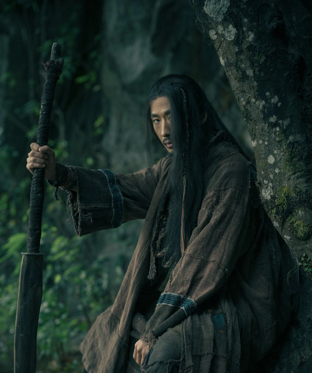 Diễn viên Tuấn Trần: "Tôi luôn coi mỗi vai diễn là cơ hội cuối cùng được làm nghề" - Ảnh 4.