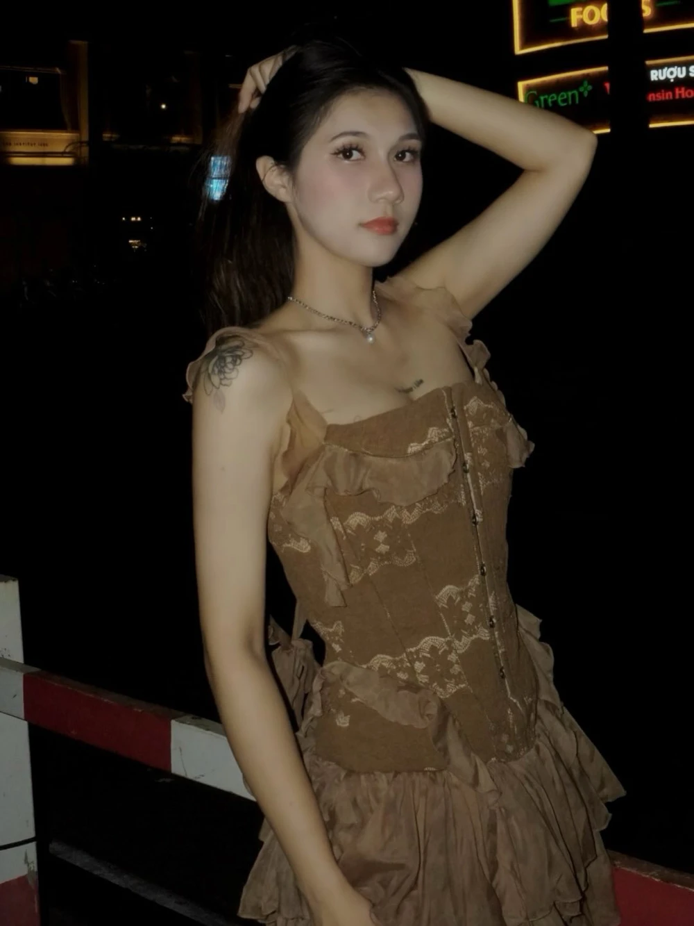 Hot girl đẹp không có phiên bản tương tự thứ 2 trong làng bóng chuyền nữ Việt Nam gây sốt ngay trước sinh nhật - Ảnh 1.