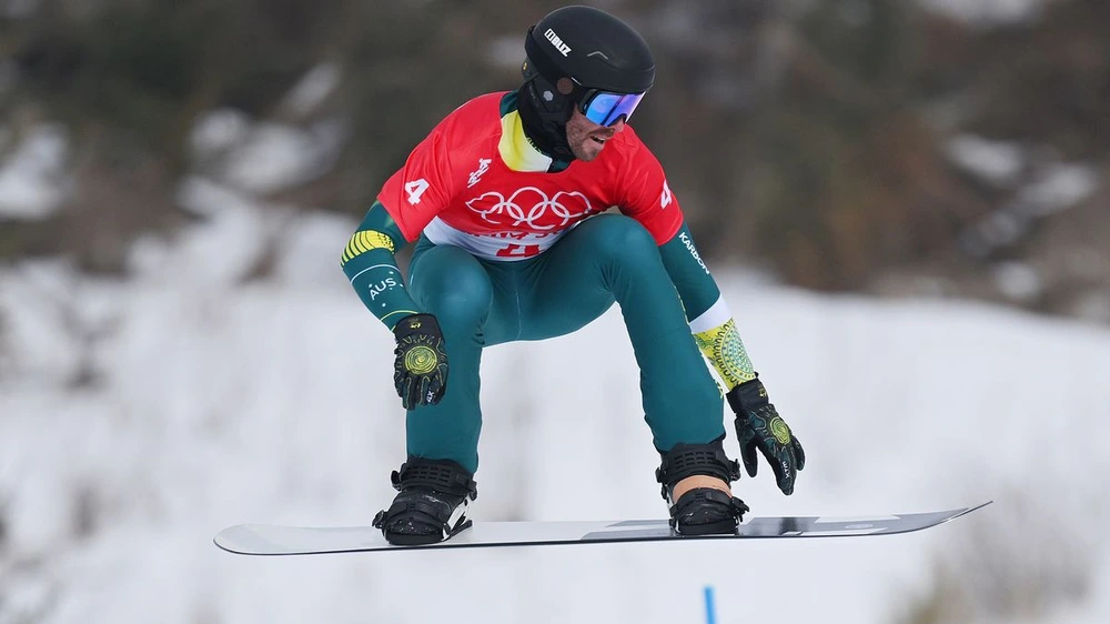 VĐV Australia gãy cổ trong lúc tập luyện tại Olympic mùa Đông 2026 - Ảnh 1.