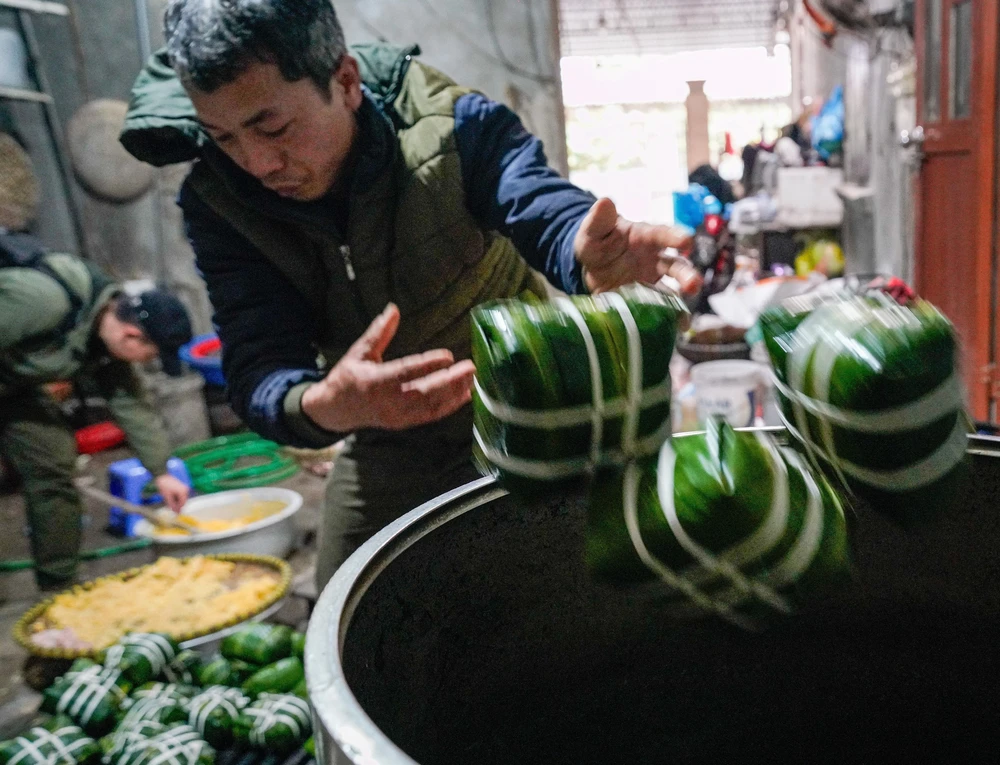 Làng bánh chưng Tranh Khúc vào vụ Tết Bính Ngọ - Ảnh 10.