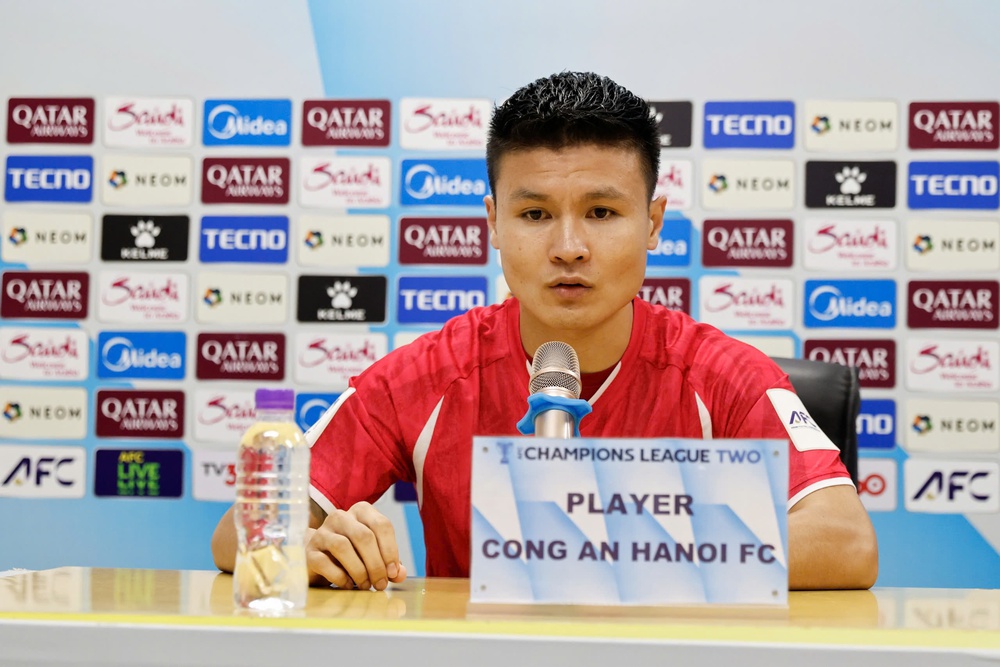 Quang Hải: 'Đón Tết xa nhà mang đến cảm xúc khó diễn tả' - Ảnh 1.