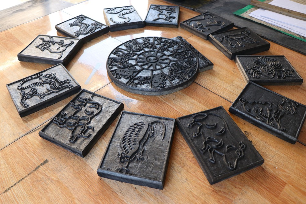 Người gìn giữ hồn tranh làng Sình - Ảnh 9.