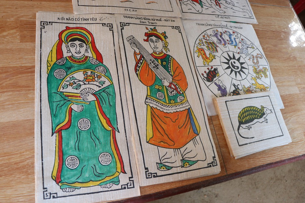 Người gìn giữ hồn tranh làng Sình - Ảnh 8.